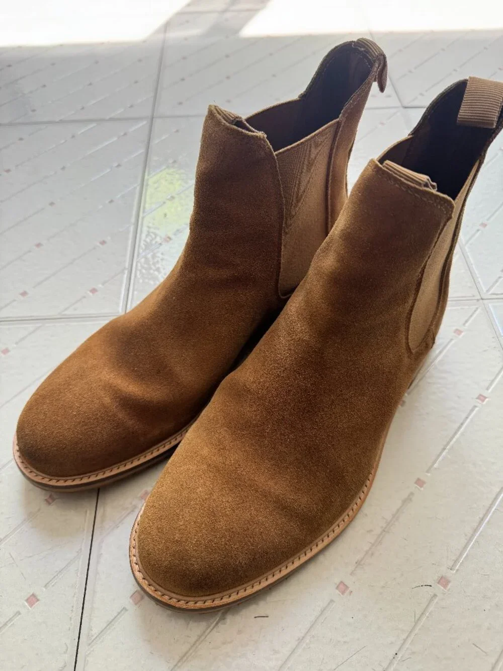 Shoe the Bear tan suede men's Chelsea boots SZ43